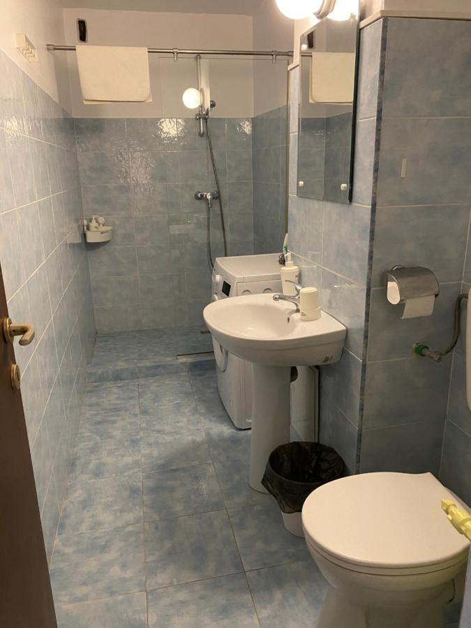 Green Apartment 96 Bucureşti Ngoại thất bức ảnh