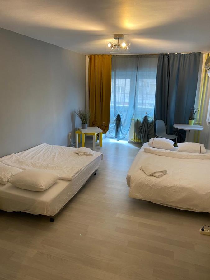 Green Apartment 96 Bucureşti Ngoại thất bức ảnh
