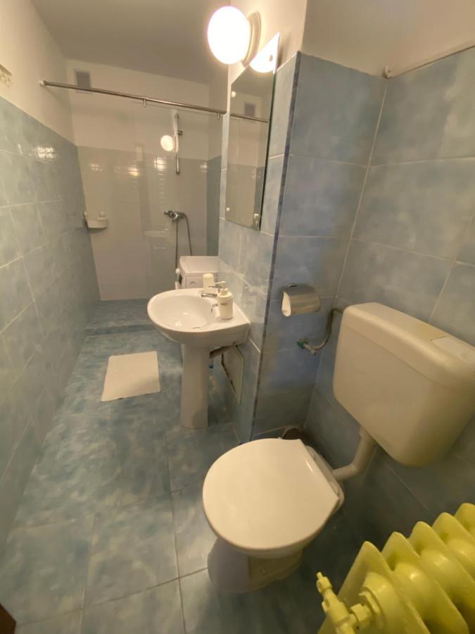 Green Apartment 96 Bucureşti Ngoại thất bức ảnh